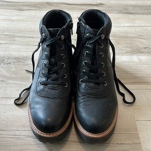 Naturalizer-Women's Black- combat boots like new-Sz 9
